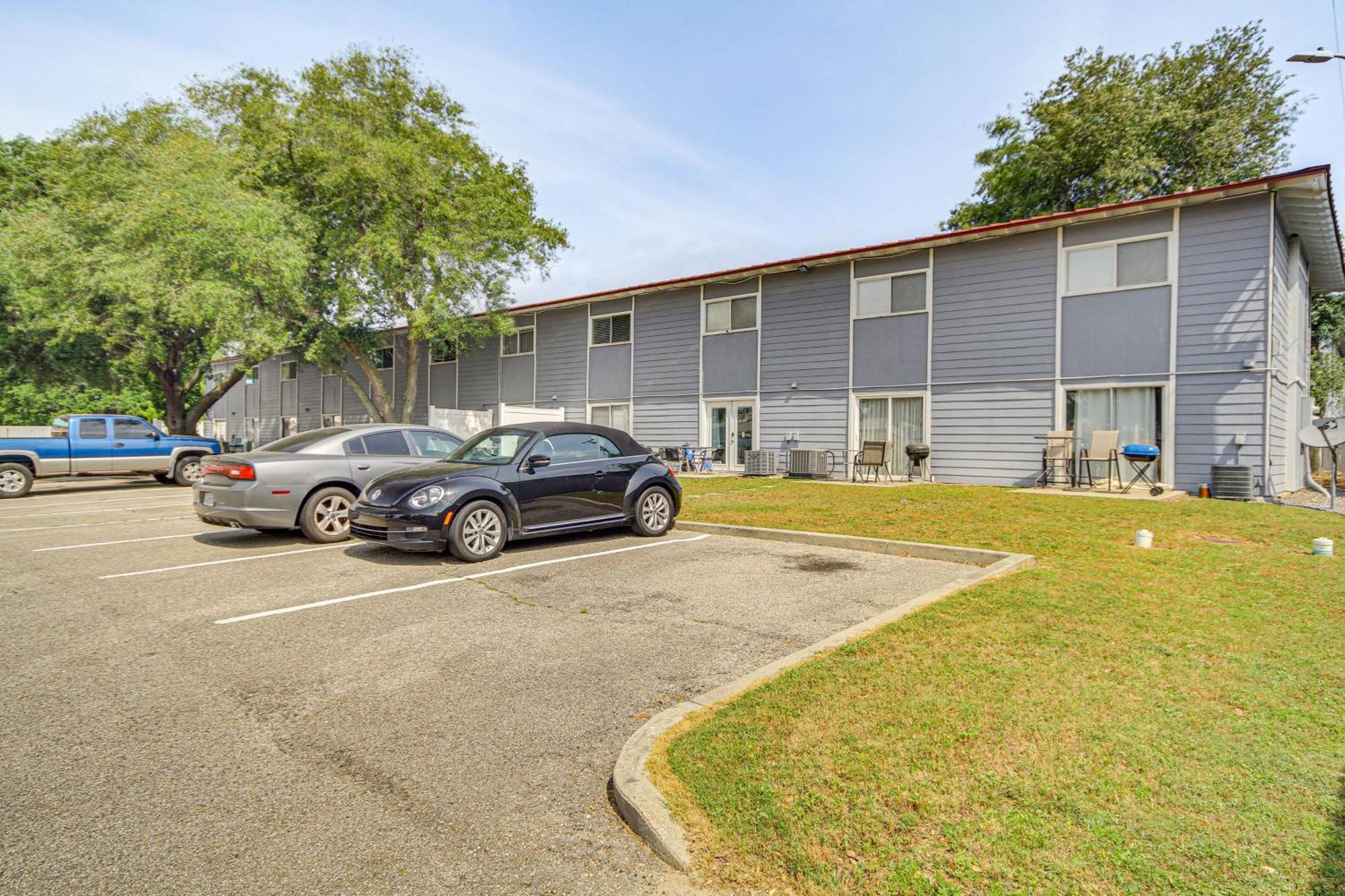 Airy Biloxi Condo With Patio Walk To Beach! Exteriér fotografie